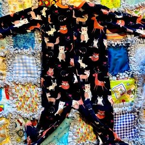 Basic baby girl footed sleeper 3-6m